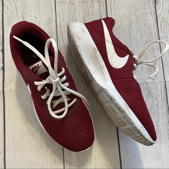 Nike Running Shoes - Picture 5 of 12